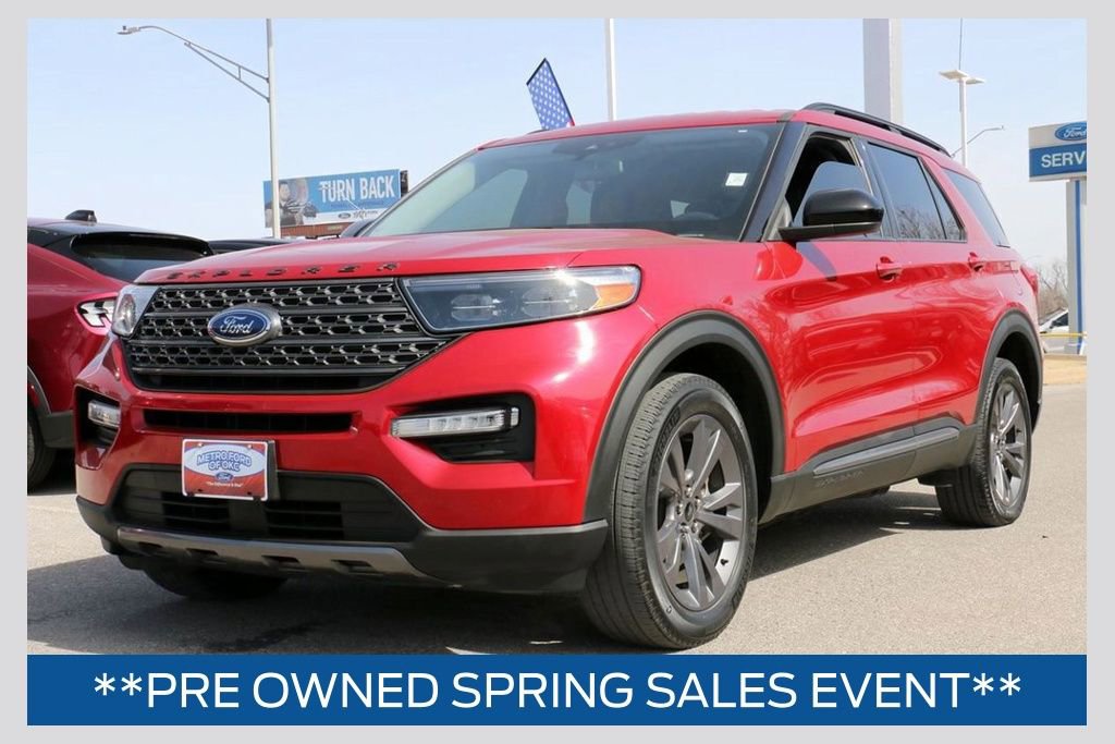 Certified 2022 Ford Explorer XLT w/ Equipment Group 202A