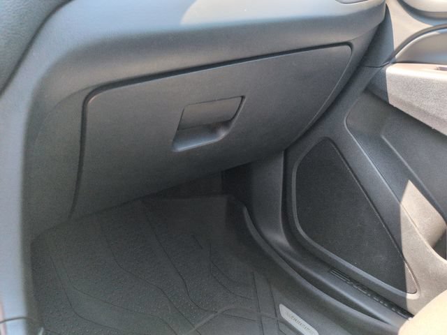 Used 2018 Chevrolet Equinox LT AWD/4WD image 46