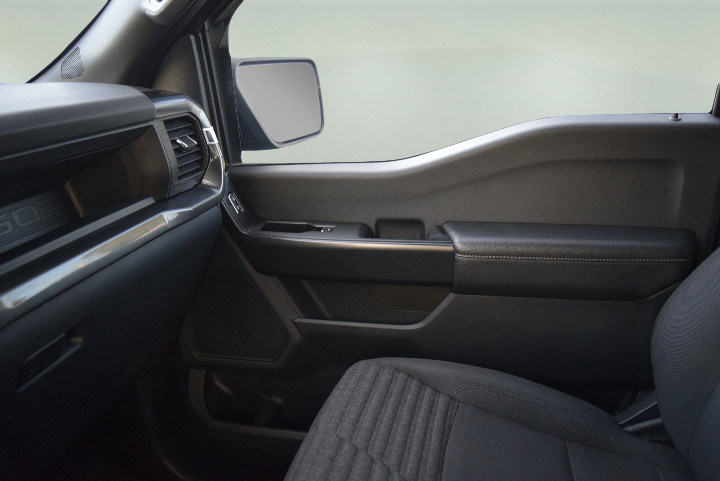 Certified 2022 Ford F150 XL w/ STX Black Appearance Package image 15