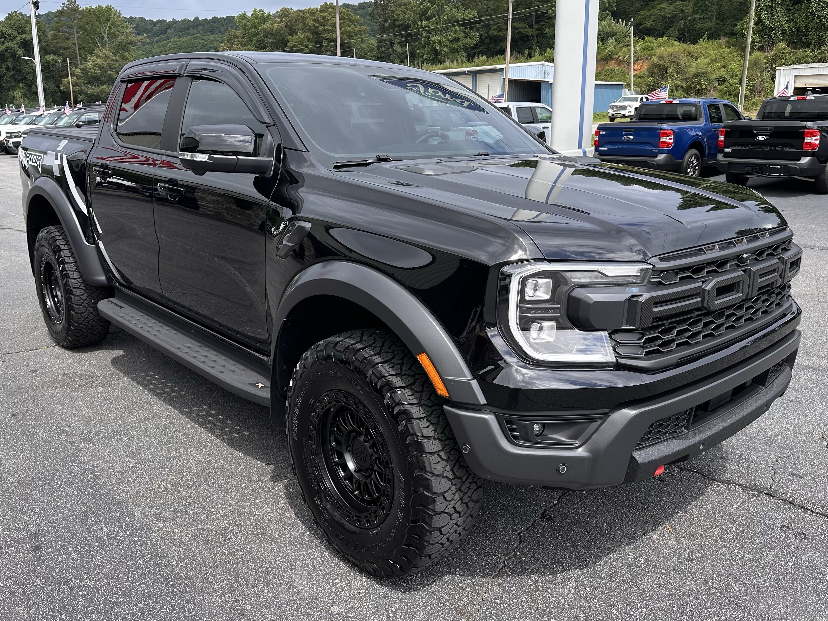 Certified 2024 Ford Ranger Raptor AWD/4WD image 4