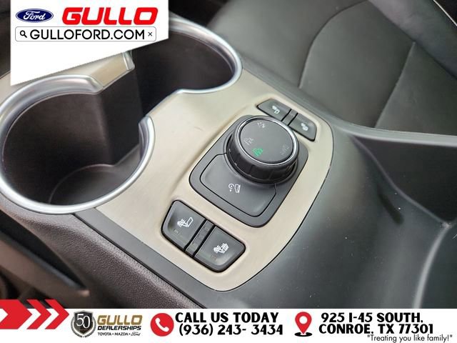 Used 2018 GMC Terrain Denali w/ LPO, 'HIT The Road' Package AWD/4WD image 29