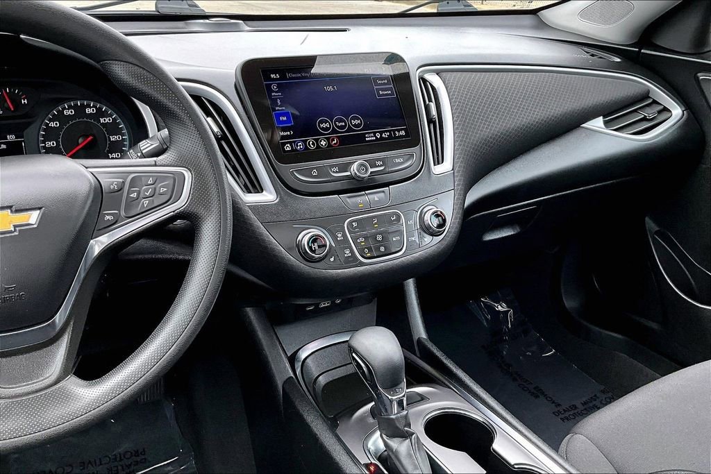 Used 2023 Chevrolet Malibu LT FWD image 6