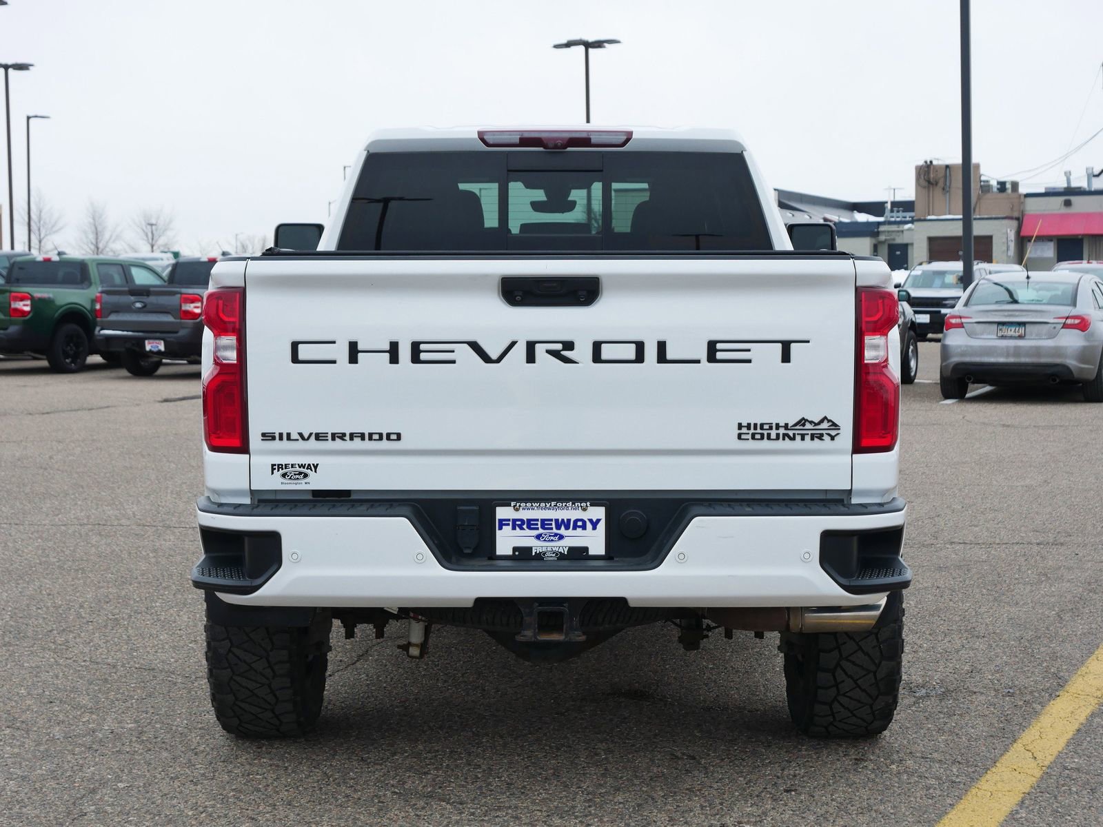Used 2020 Chevrolet Silverado 2500 High Country w/ Z71 Off-Road Package image 4