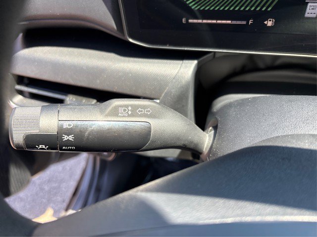 Used 2025 Kia K4 FWD image 16