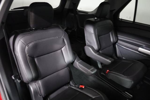Certified 2024 Ford Explorer XLT w/ Equipment Group 202A AWD/4WD image 10