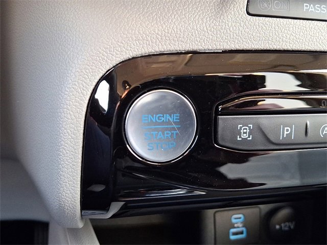 Certified 2023 Ford Escape Platinum w/ Premium Technology Package image 27