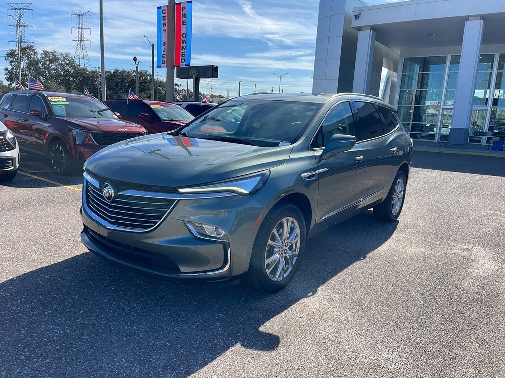 Used 2023 Buick Enclave Essence w/ Experience Buick Package image 2