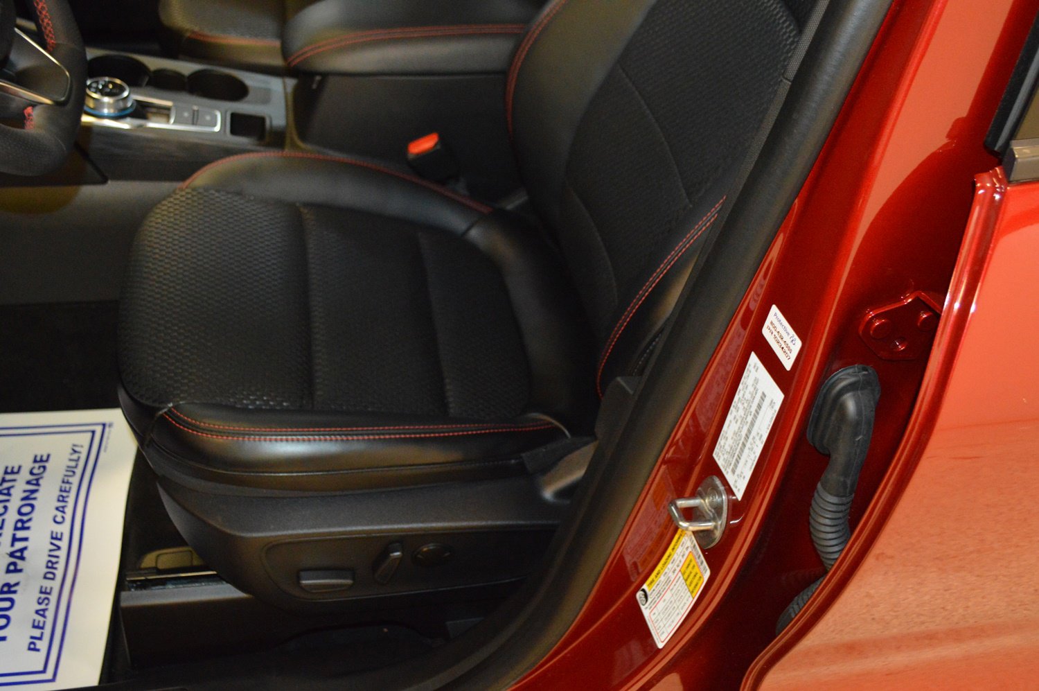 Certified 2024 Ford Escape ST-Line w/ Tech Pack #1 image 15