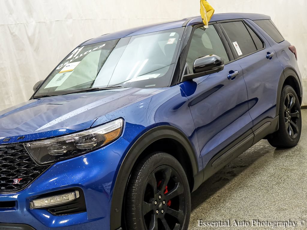 Certified 2021 Ford Explorer ST w/ Equipment Group 401A AWD/4WD image 4