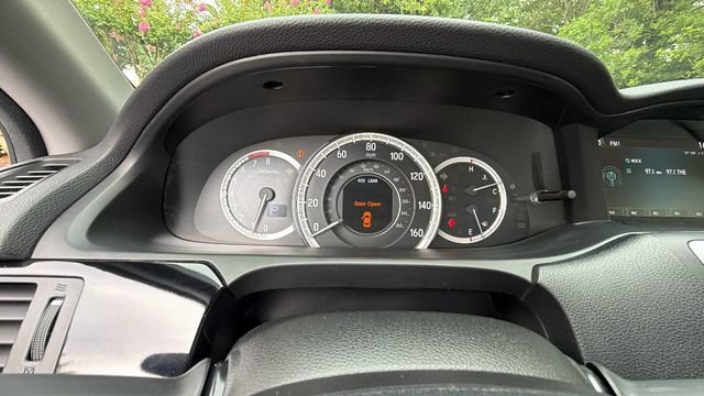 Used 2017 Honda Accord LX image 26