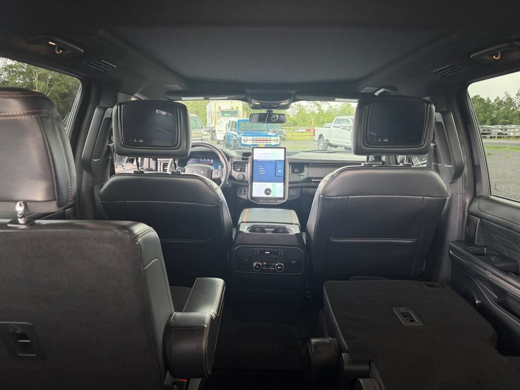 Certified 2023 Ford Expedition Platinum AWD/4WD image 31