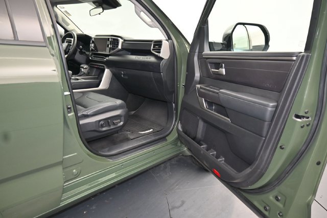 Used 2023 Toyota Tundra SR5 w/ SR5 Premium Package AWD/4WD image 23
