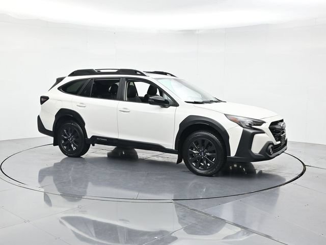 Used 2023 Subaru Outback Onyx Edition AWD/4WD image 3