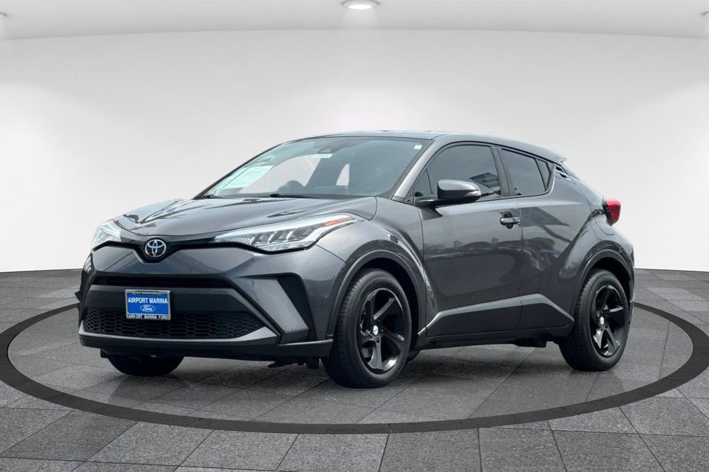 Used 2021 Toyota C-HR LE FWD image 11
