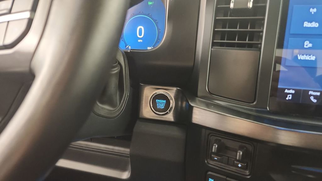 Certified 2024 Ford F250 Lariat w/ Black Appearance Package image 22