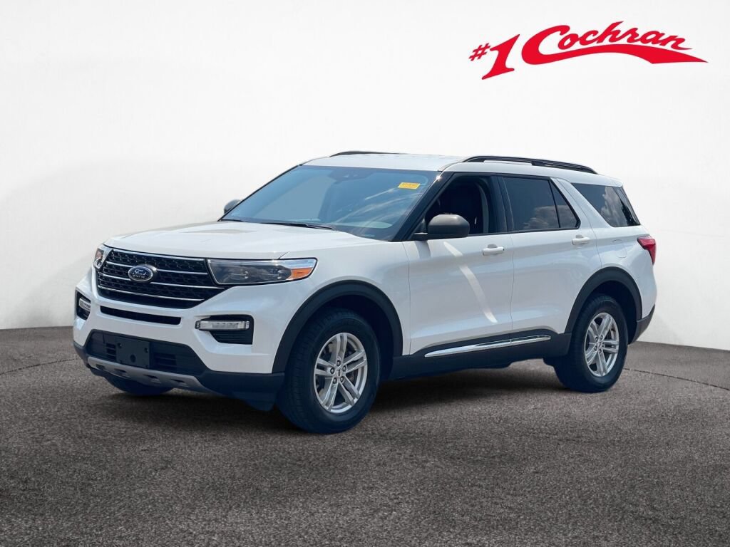 Certified 2023 Ford Explorer XLT w/ Equipment Group 202A AWD/4WD image 38