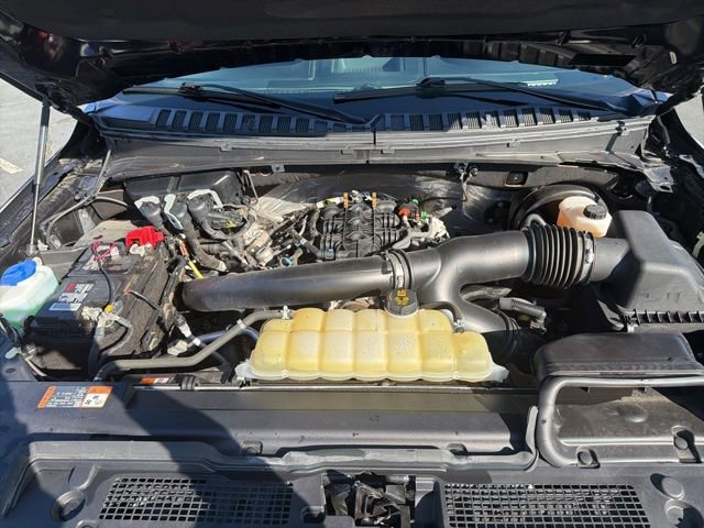 Certified 2021 Ford Expedition XLT image 12