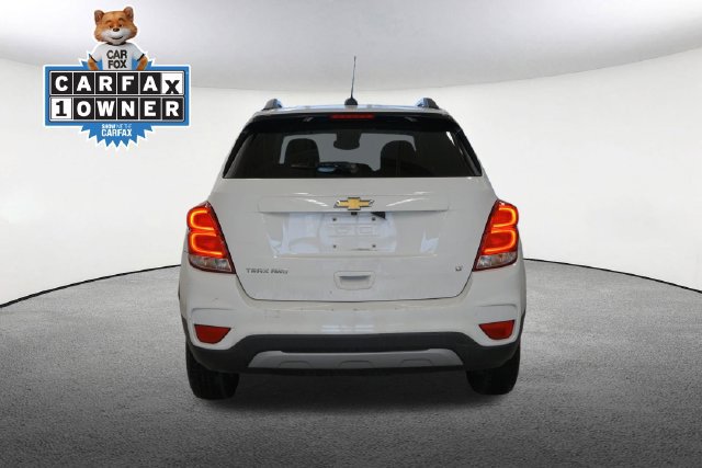 Used 2019 Chevrolet Trax LT w/ LT Convenience Package AWD/4WD image 12
