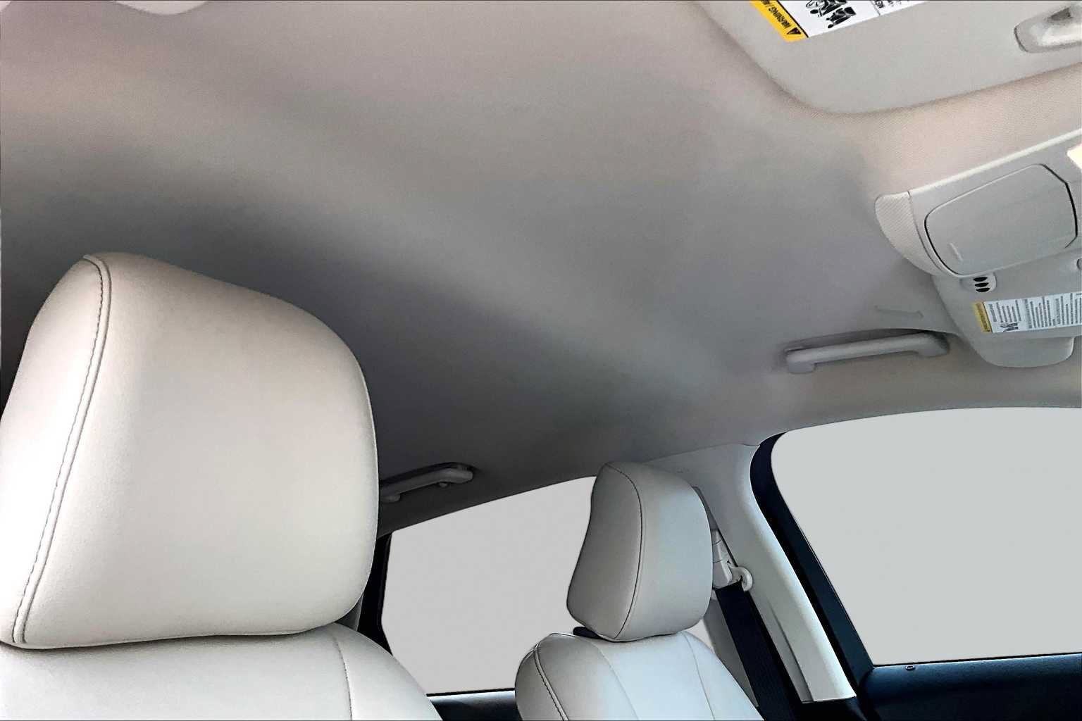 Certified 2021 Ford Edge Titanium FWD image 14