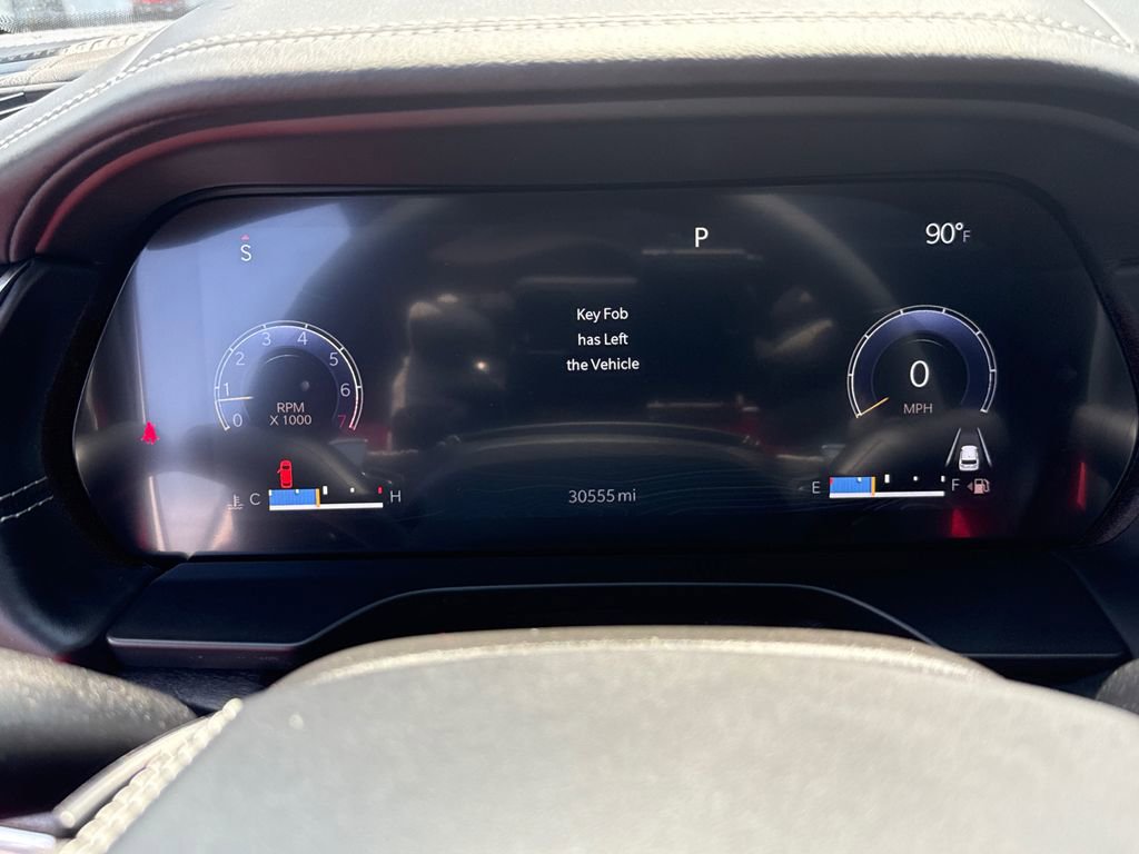 Used 2023 Jeep Grand Cherokee Overland w/ Luxury Tech Group IV RWD image 28