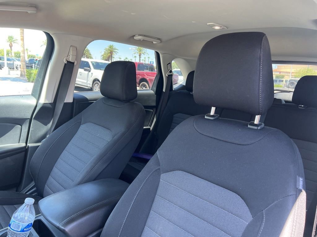 Certified 2024 Ford Edge SE w/ Black Appearance Package AWD/4WD image 3