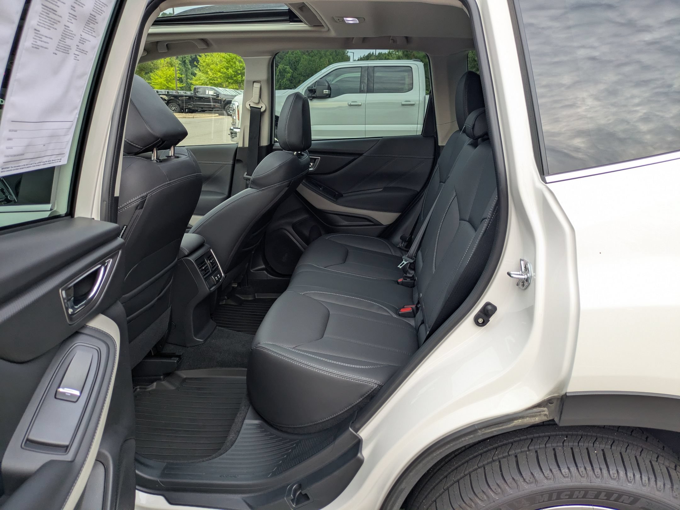 Used 2024 Subaru Forester Limited AWD/4WD image 28