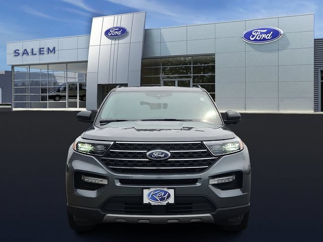 Certified 2023 Ford Explorer XLT w/ Equipment Group 202A AWD/4WD image 7