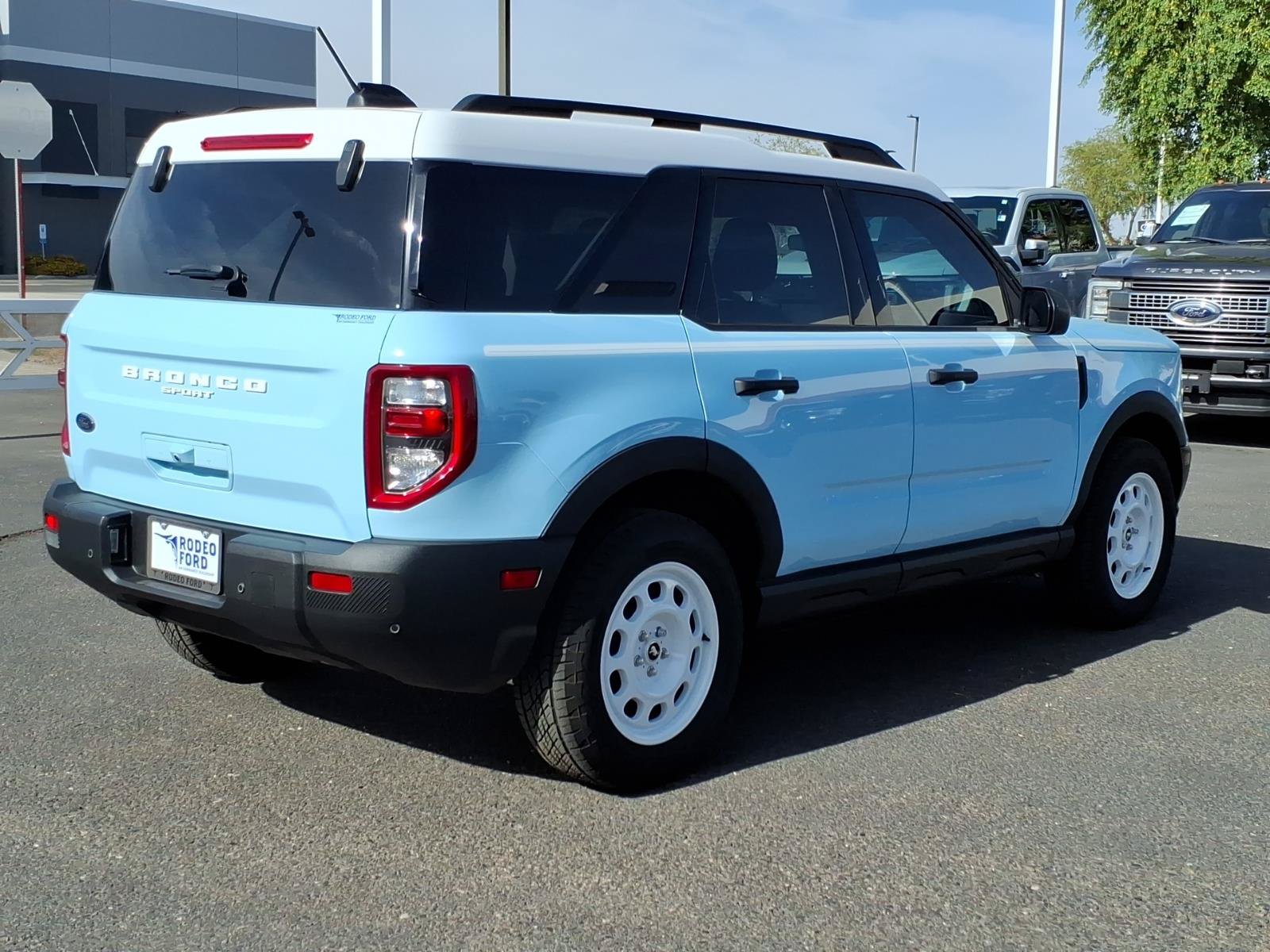 Certified 2025 Ford Bronco Sport Heritage w/ Convenience Package AWD/4WD image 5