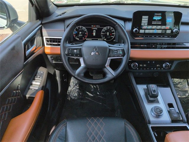 Used 2022 Mitsubishi Outlander SEL image 16