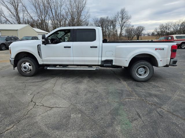 Certified 2024 Ford F350 XLT w/ 360-Degree Camera Package image 2