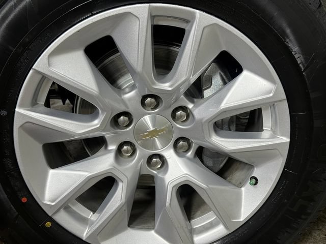 Used 2022 Chevrolet Silverado 1500 Limited Custom AWD/4WD image 10