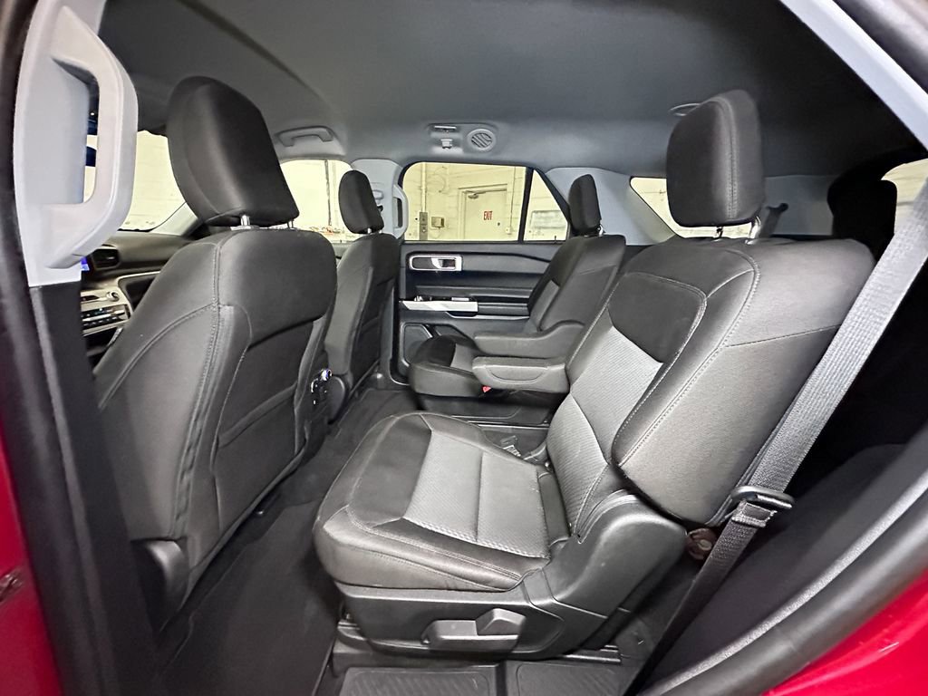 Certified 2022 Ford Explorer XLT image 29