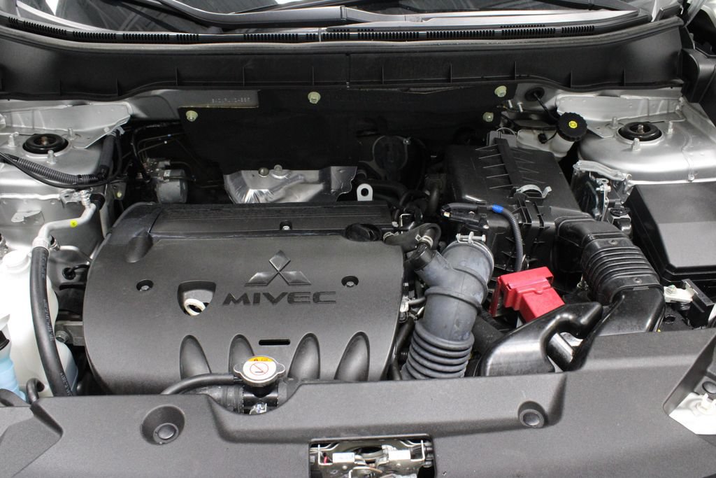 Used 2024 Mitsubishi Outlander Sport ES AWD/4WD image 13