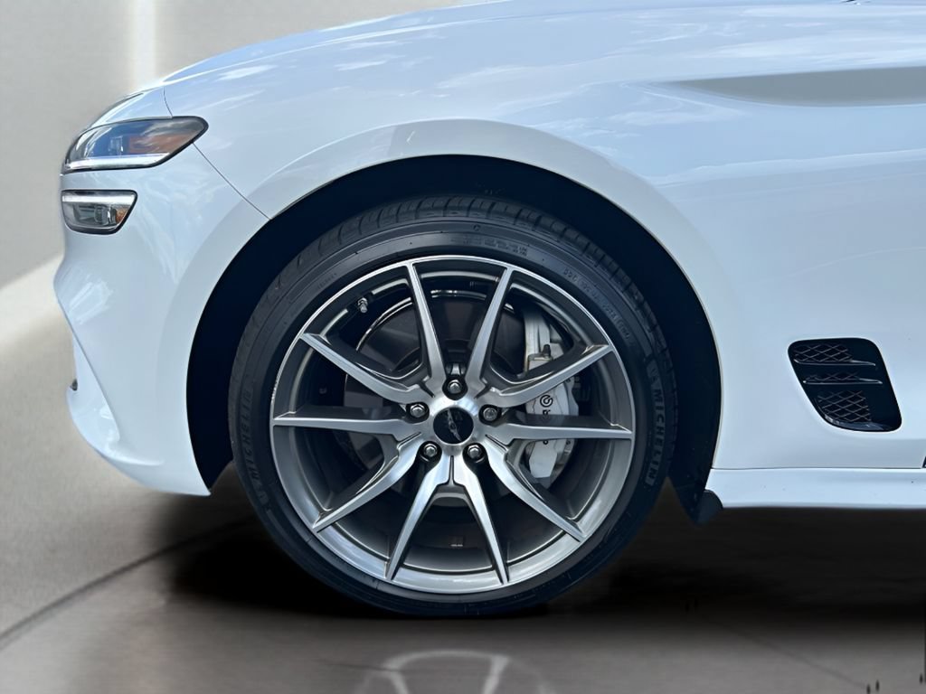 Used 2026 Genesis G70 2.5T RWD image 26
