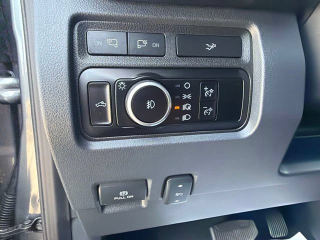 Certified 2023 Ford F250 Lariat w/ Sport Appearance Package AWD/4WD image 13