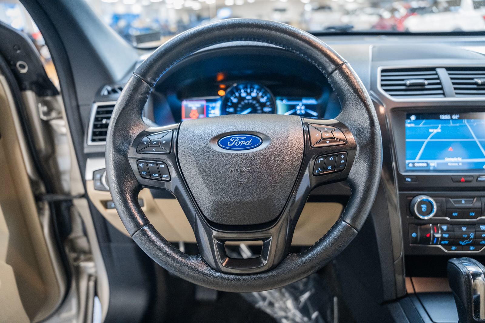 Certified 2017 Ford Explorer XLT w/ Equipment Group 202A image 29