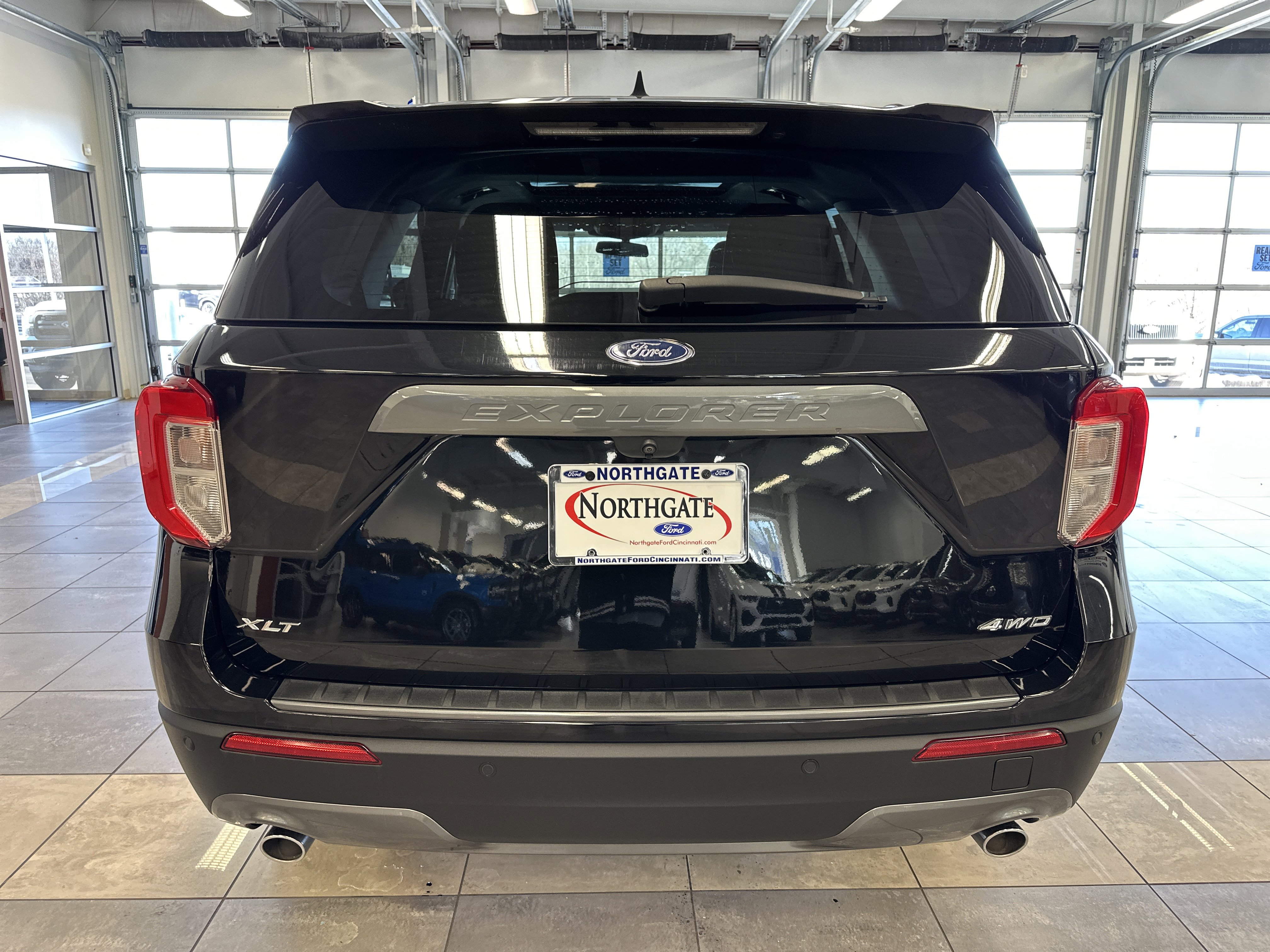 Certified 2023 Ford Explorer XLT w/ Equipment Group 202A image 15