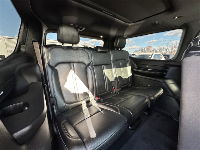 Used 2023 Jeep Wagoneer Series II image 38