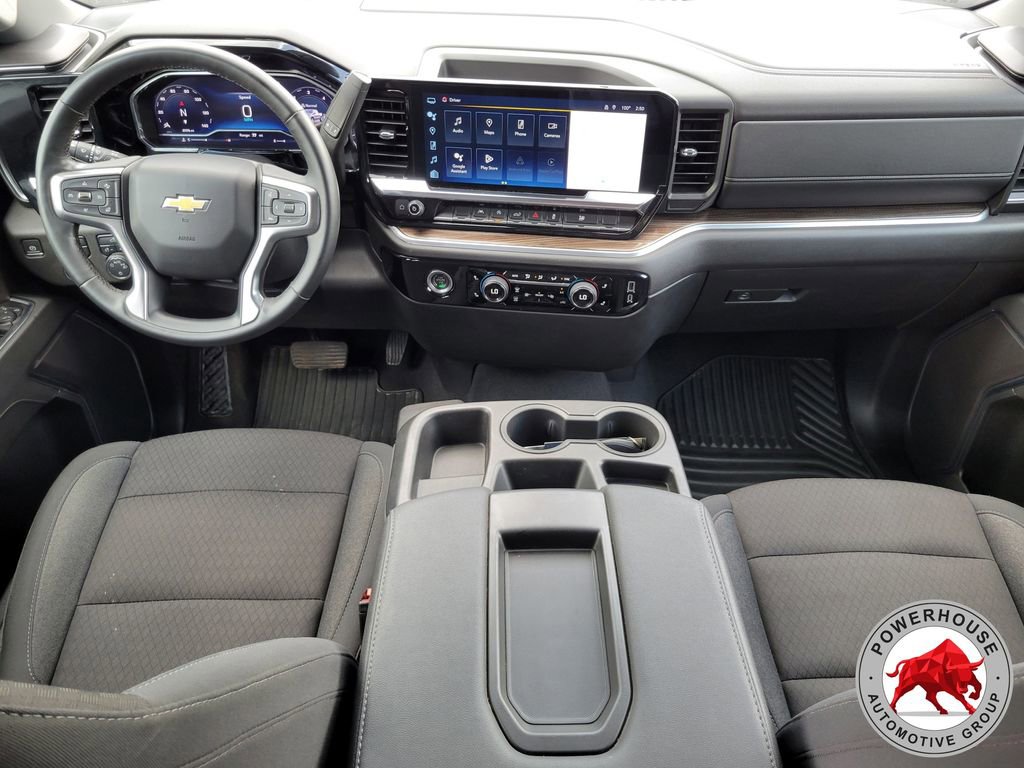Used 2024 Chevrolet Silverado 1500 LT AWD/4WD image 18