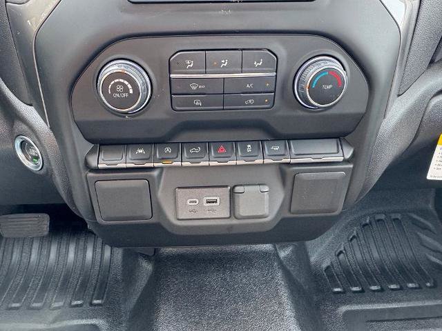 Used 2025 Chevrolet Silverado 1500 W/T RWD image 16