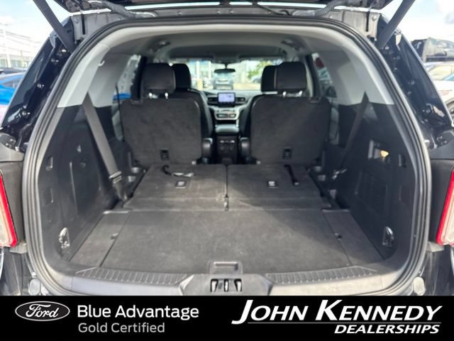 Certified 2023 Ford Explorer XLT w/ Equipment Group 202A AWD/4WD image 30