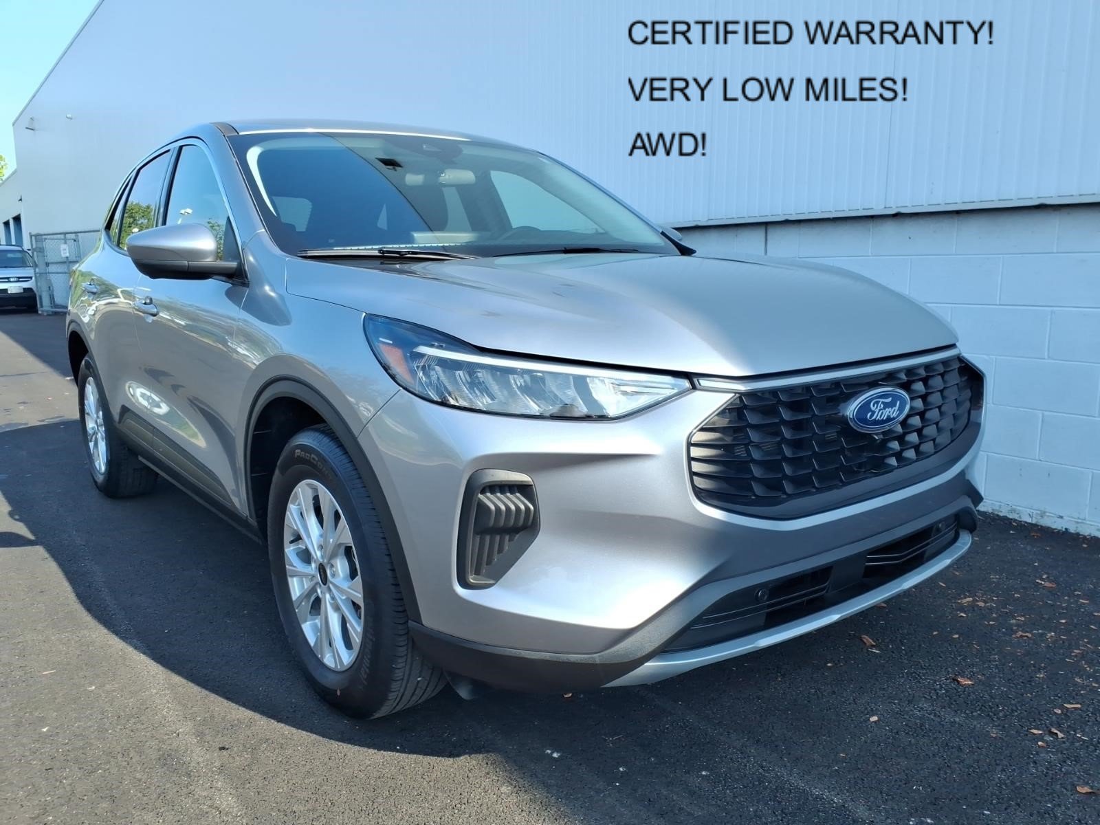 Certified 2024 Ford Escape Active w/ Tech Pack #2 AWD/4WD image 1