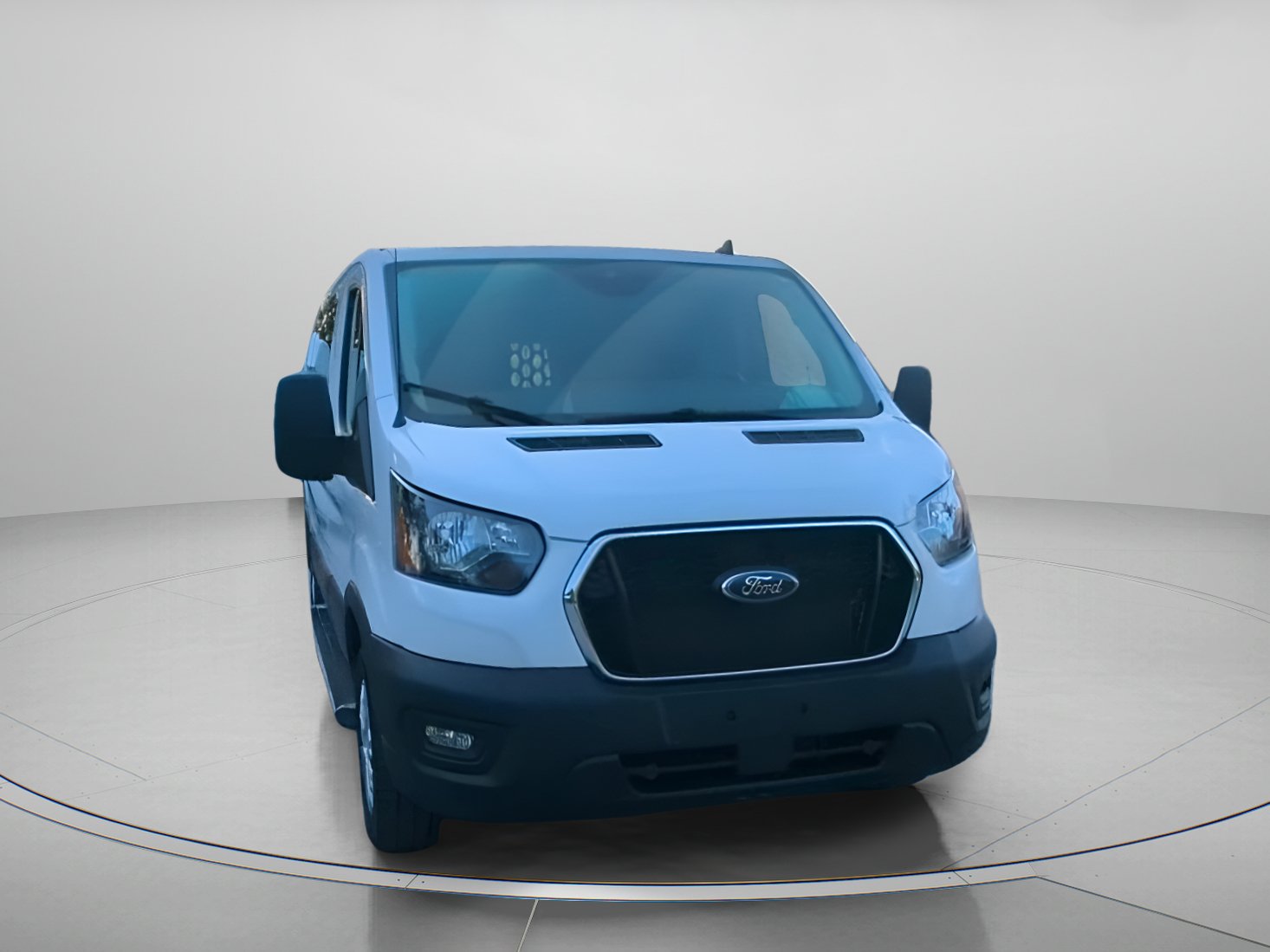 Certified 2025 Ford Transit 250 Low Roof w/ Exterior Upgrade Package RWD image 5