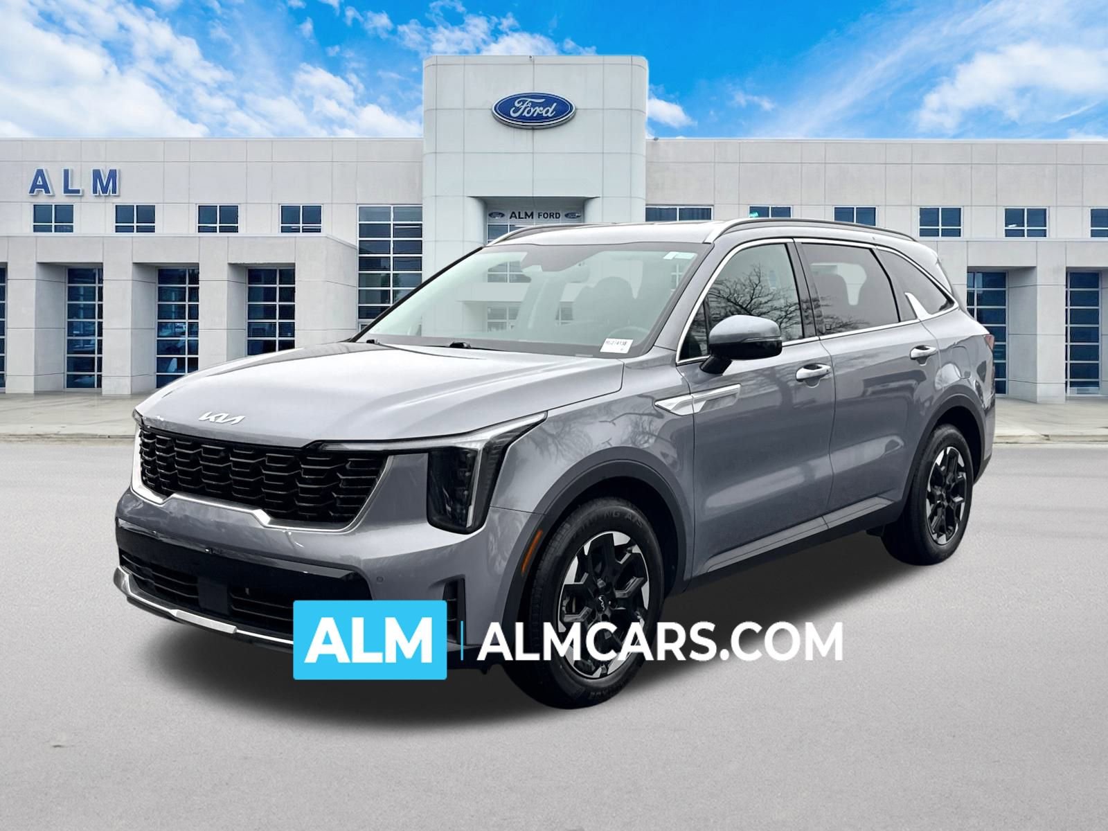 Used 2024 Kia Sorento S