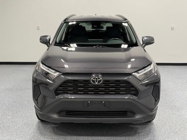 Used 2024 Toyota RAV4 XLE FWD image 4