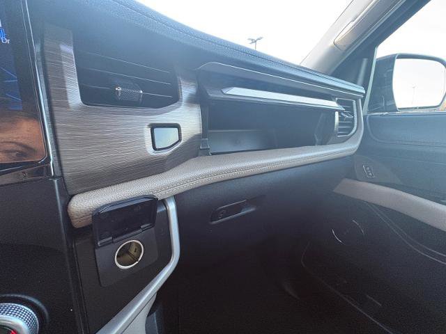 Certified 2024 Ford Expedition Limited image 24