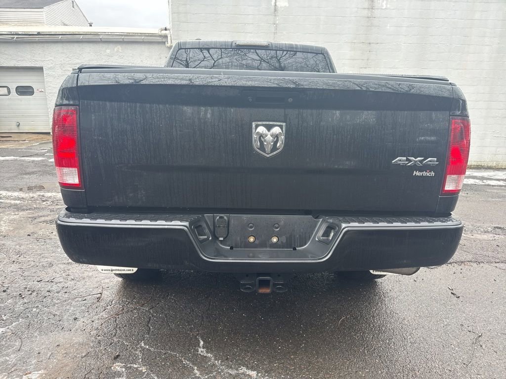 Used 2018 RAM 1500 Express w/ Express Value Package image 3