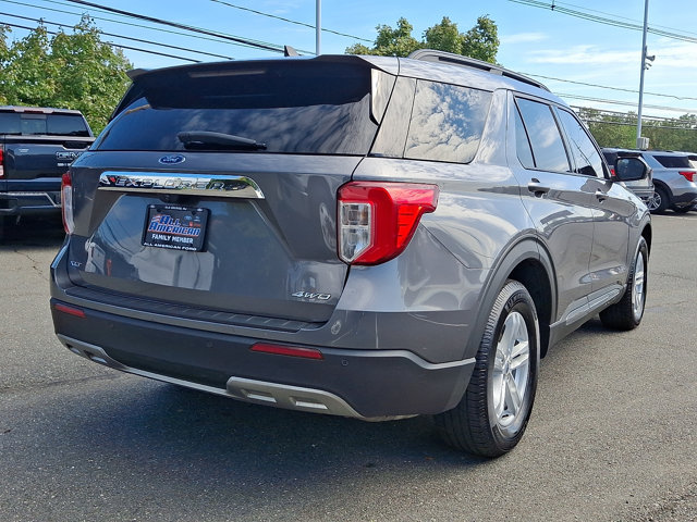 Certified 2021 Ford Explorer XLT w/ Equipment Group 202A AWD/4WD image 10