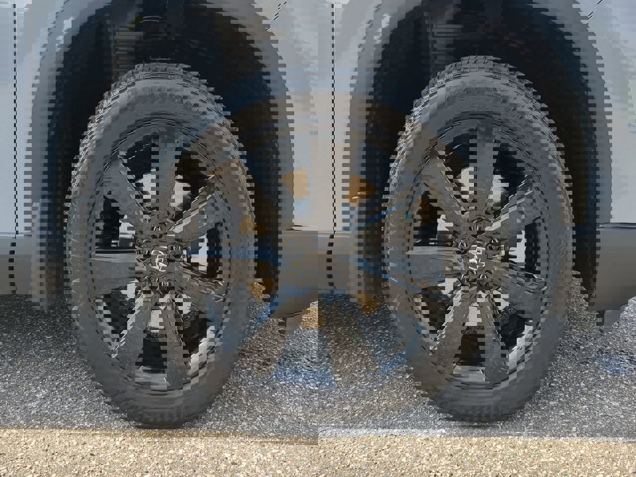 Used 2025 Honda Pilot Black Edition image 9