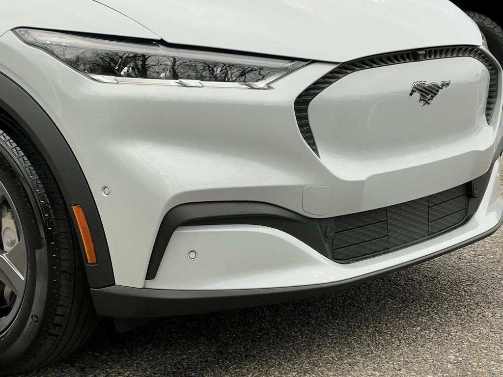 Certified 2023 Ford Mustang Mach-E Select w/ Comfort Package Lite image 12